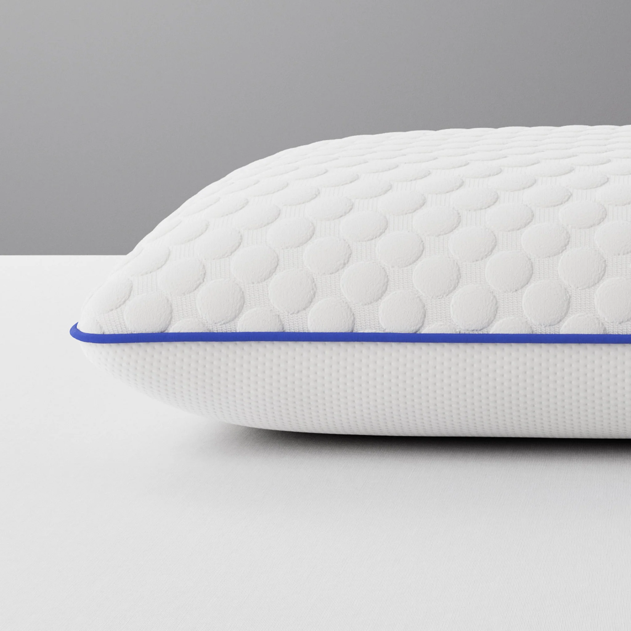 Active Cool Pillow - Image 4