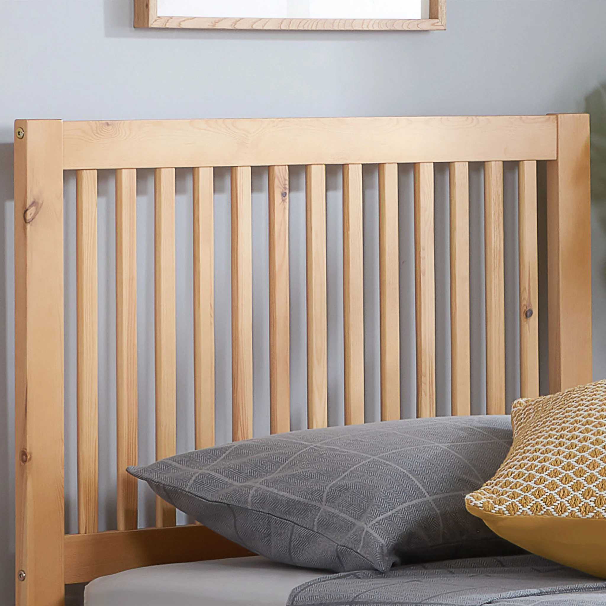 Buxton Honey Pine Guest Bed - Image 3