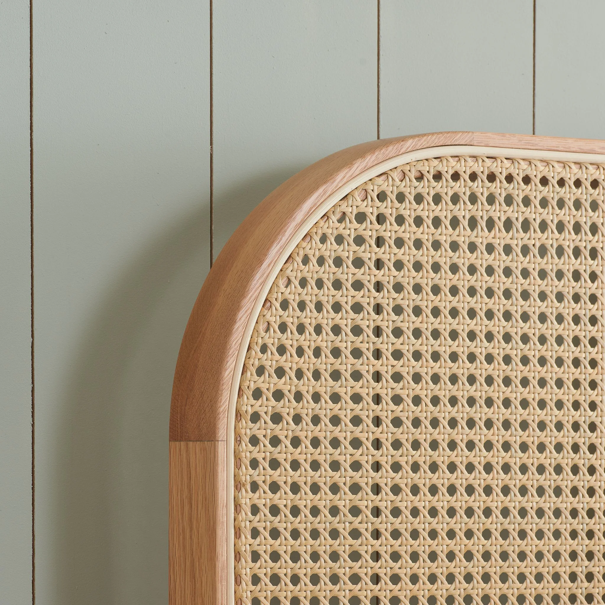 Margot Rattan Bed Oak - Image 3