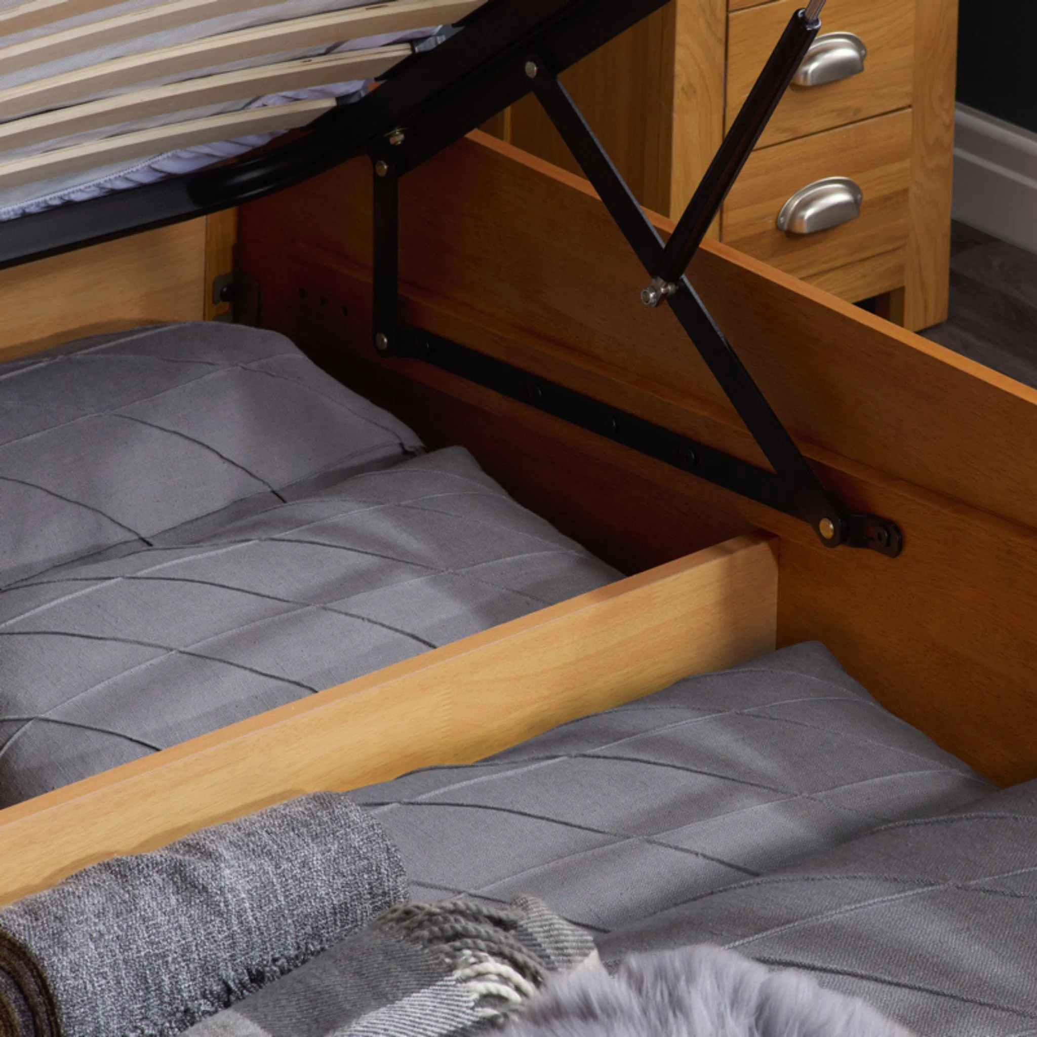 Phoenix Oak Wooden Ottoman Bed Frame - Image 3