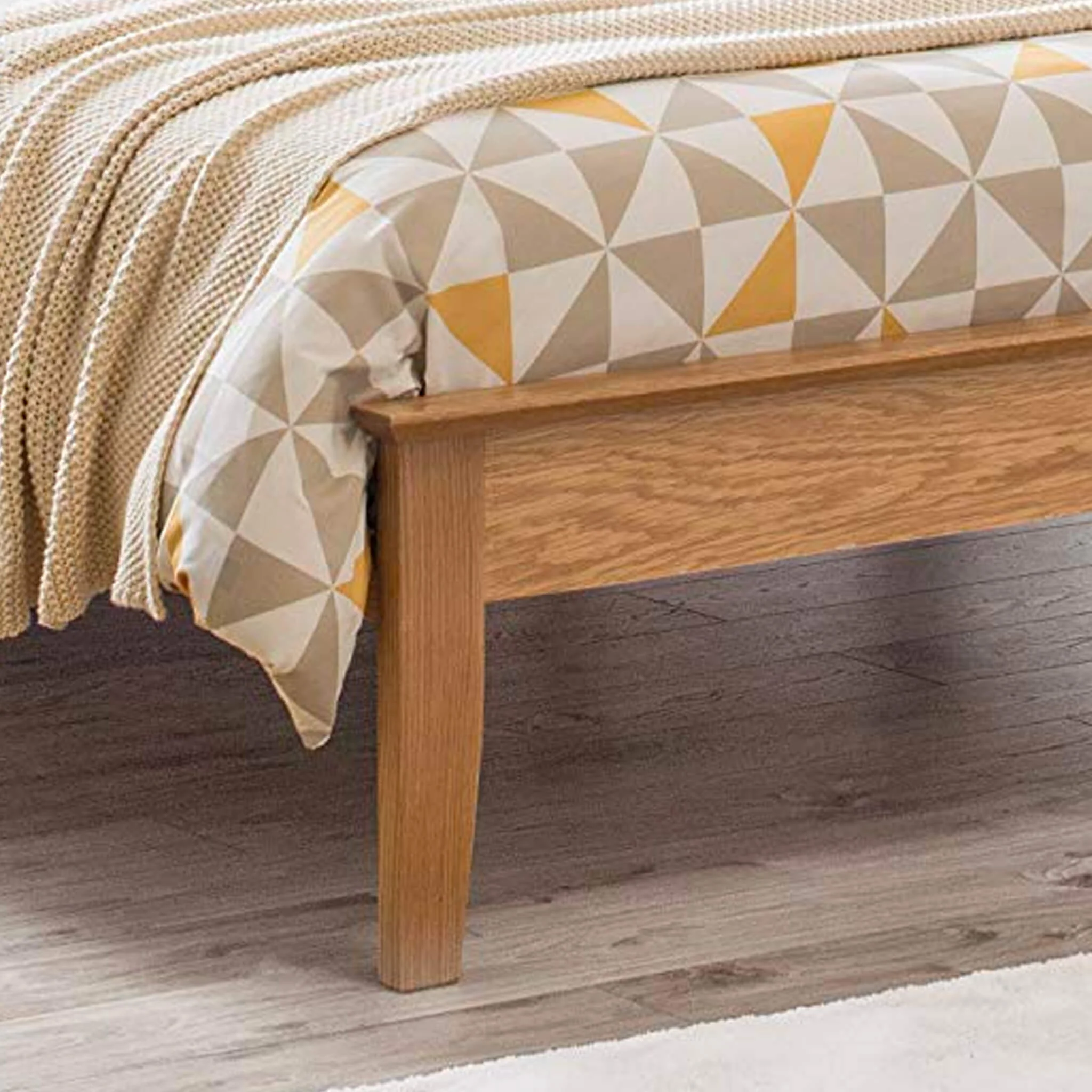 Salerno Shaker Bed Solid Oak - Image 3