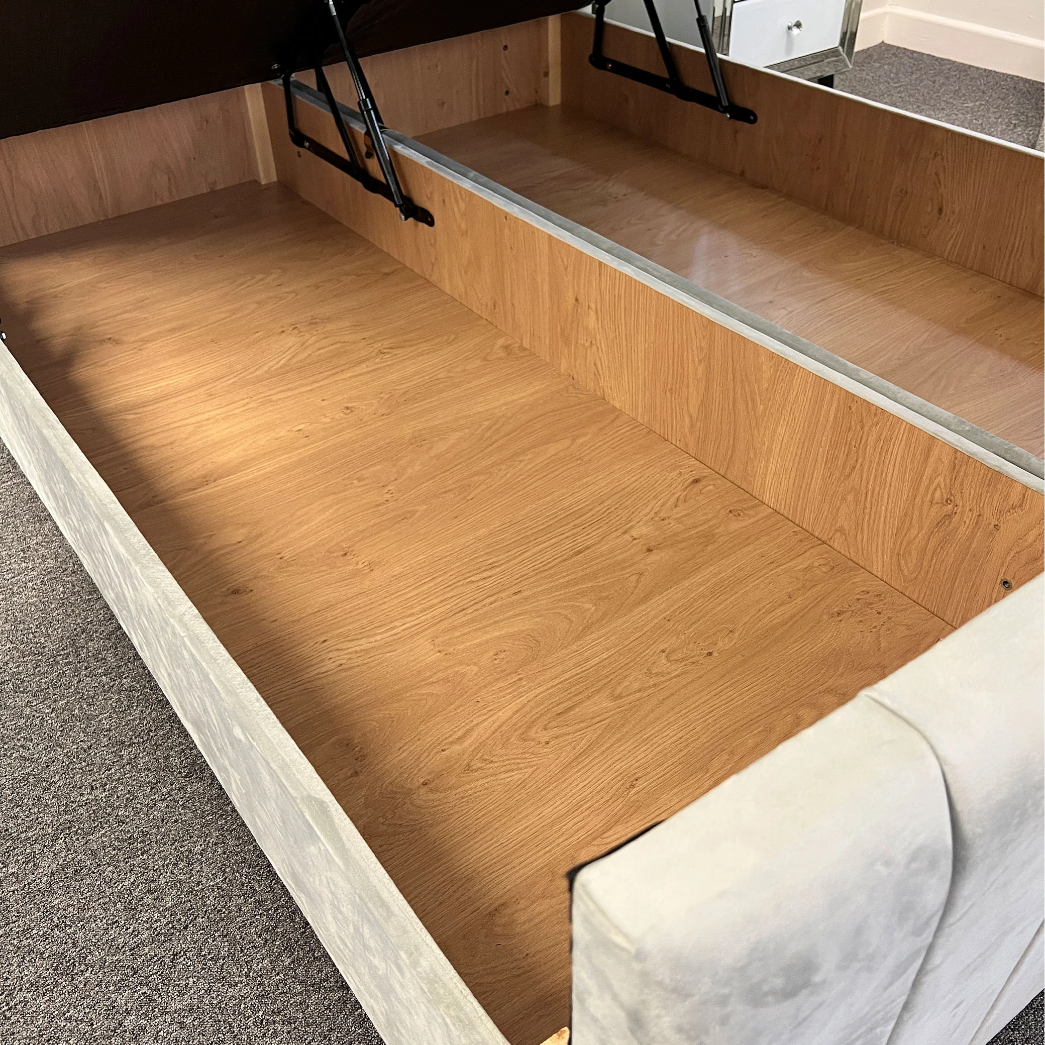 Victoria Upholstered Ottoman -- Naples Silver - Image 5